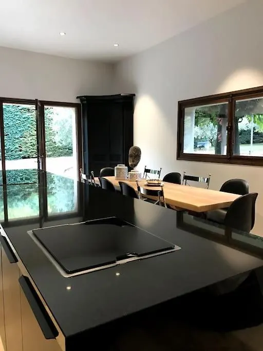 Villa Saignon Les Plus Beaux Villages De France France